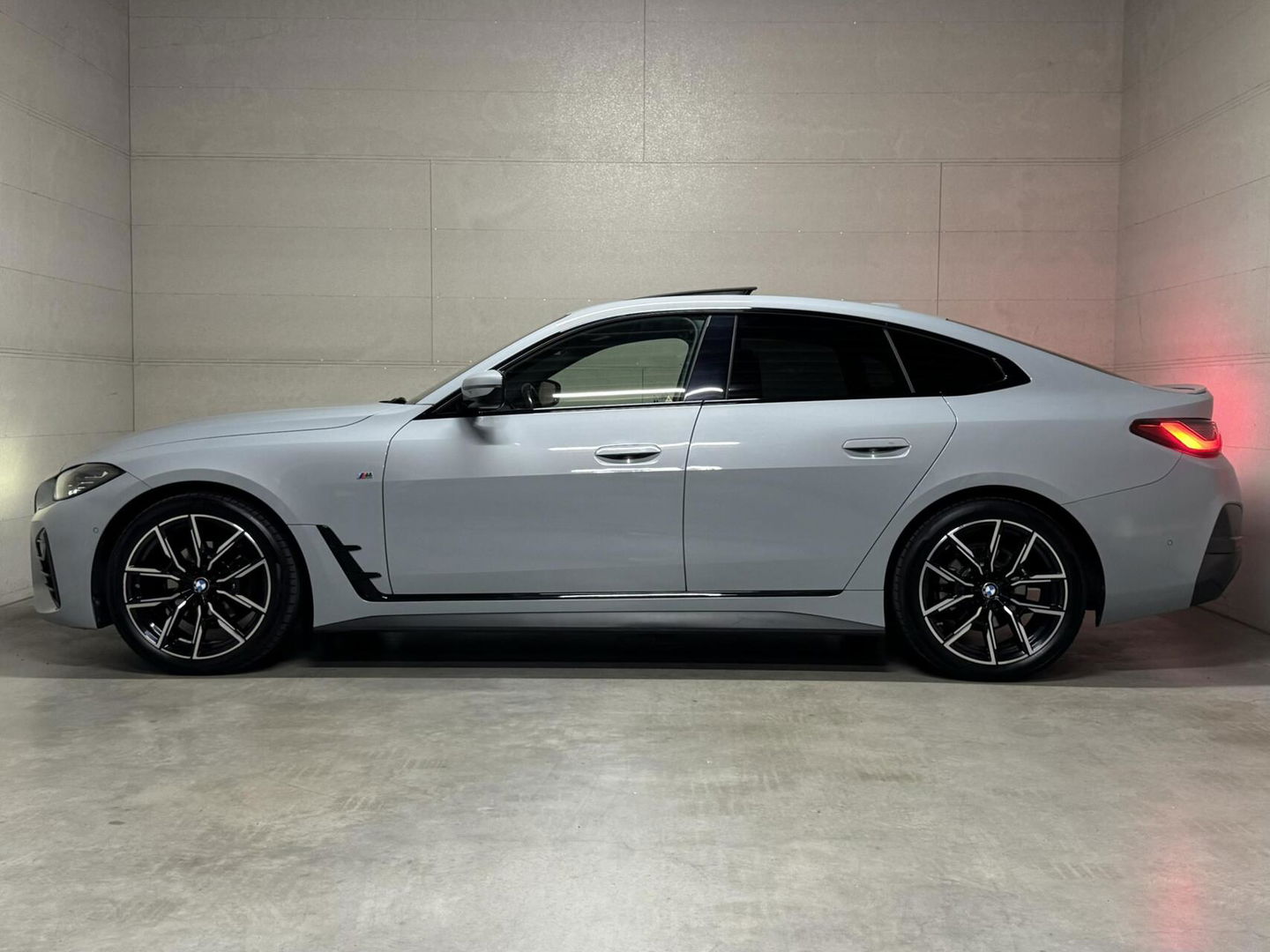 BMW 4 Serie Gran Coupé 420i M-Sport Pano H/K Memory Sfeer Leer NAP