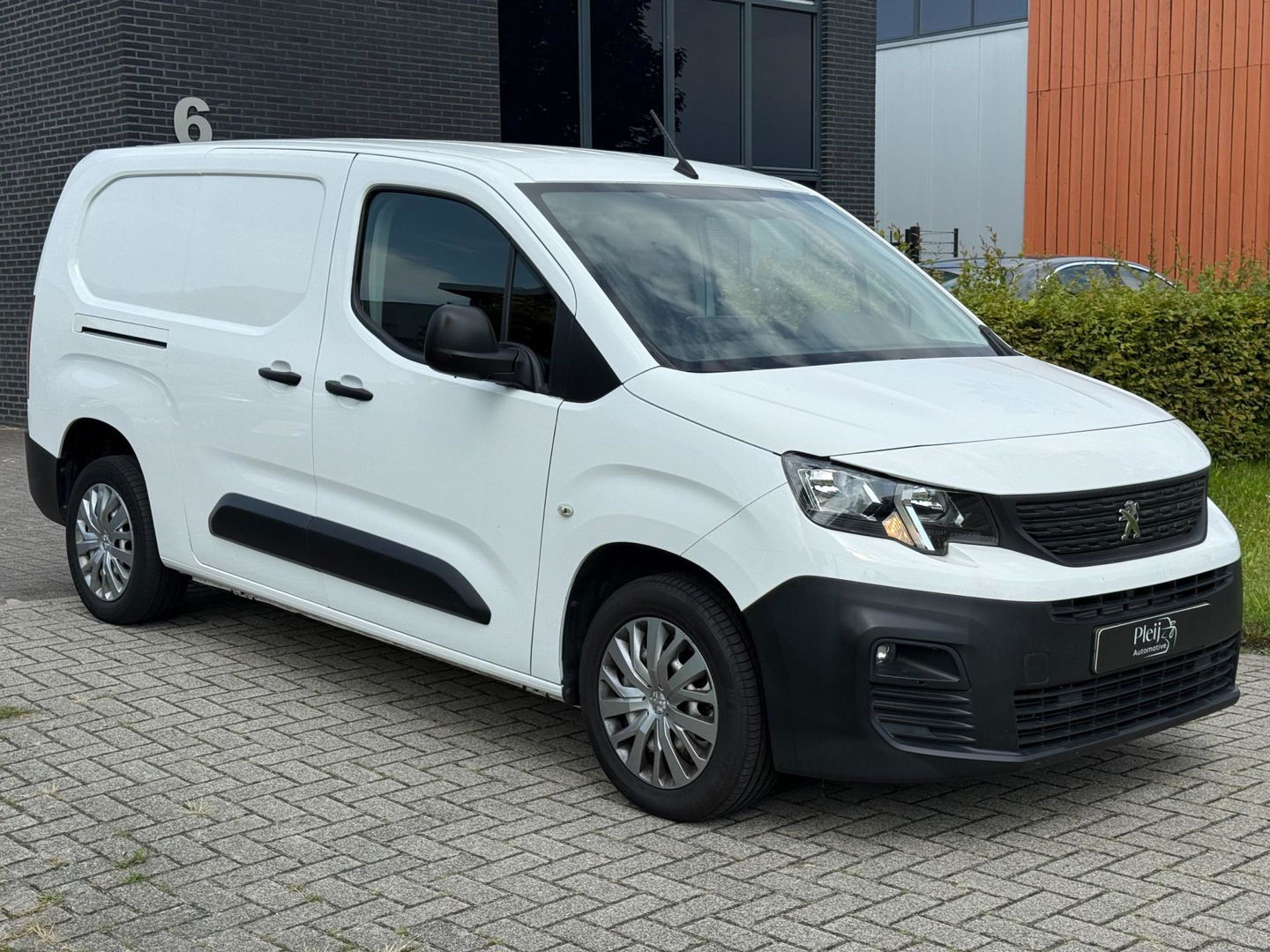 Peugeot Partner 1.5 BlueHDI Premium Long