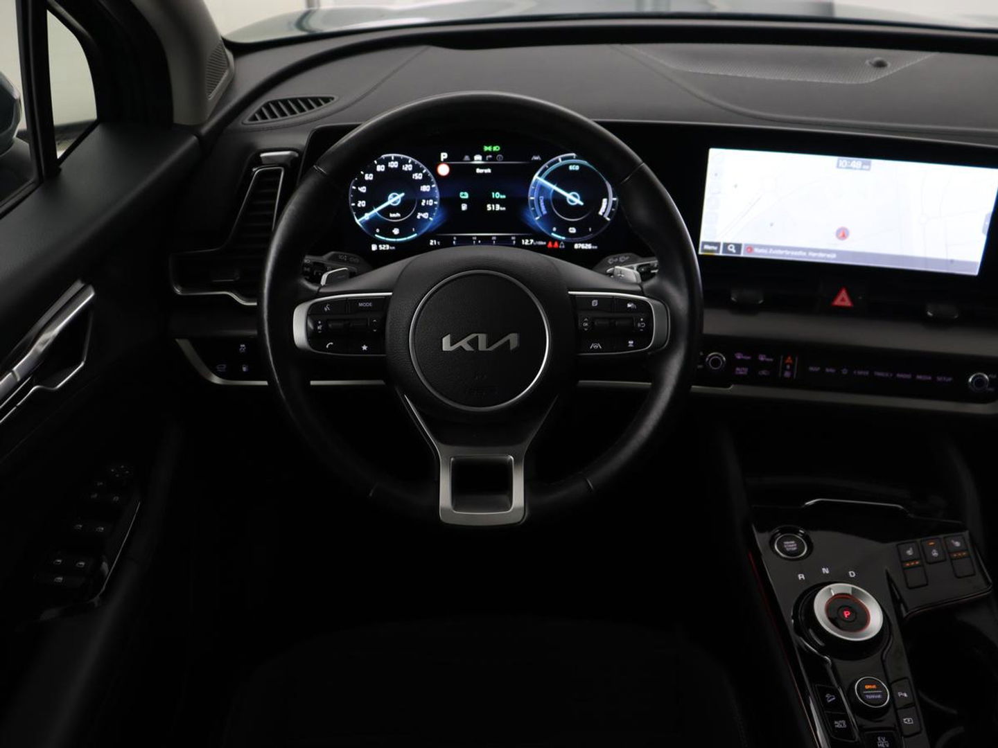 Kia Sportage 1.6 T-GDi Plug-in Hybrid AWD DynamicPlusLine | Panoramadak | Stoel & stuurverwarming | Camera | Adaptive cruise | Achterbankverwarming | Keyless | Carplay | Navigatie