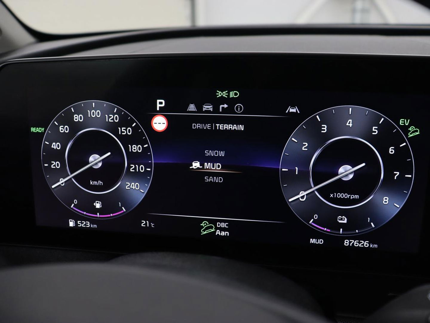 Kia Sportage 1.6 T-GDi Plug-in Hybrid AWD DynamicPlusLine | Panoramadak | Stoel & stuurverwarming | Camera | Adaptive cruise | Achterbankverwarming | Keyless | Carplay | Navigatie