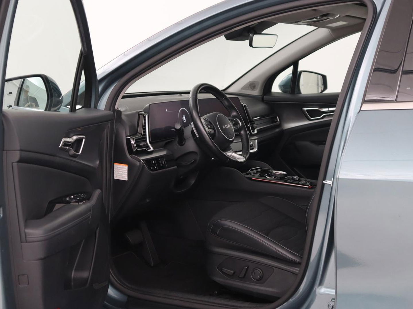 Kia Sportage 1.6 T-GDi Plug-in Hybrid AWD DynamicPlusLine | Panoramadak | Stoel & stuurverwarming | Camera | Adaptive cruise | Achterbankverwarming | Keyless | Carplay | Navigatie