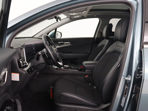 Kia Sportage 1.6 T-GDi Plug-in Hybrid AWD DynamicPlusLine | Panoramadak | Stoel & stuurverwarming | Camera | Adaptive cruise | Achterbankverwarming | Keyless | Carplay | Navigatie