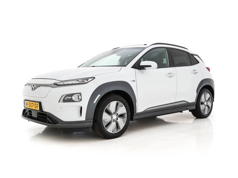 Hyundai KONA EV Premium 64 kWh (INCL-BTW) *PANO | FULL-LEATHER | KRELL-AUDIO | HEAD-UP | FULL-LED | NAVI-FULLMAP | DAB | ADAPT.CRUISE | KEYLESS | CAMERA | BLIND-SPOT | LANE-ASSIST | DIGI-COCKPIT | COMFORT-SEATS | 17''ALU*