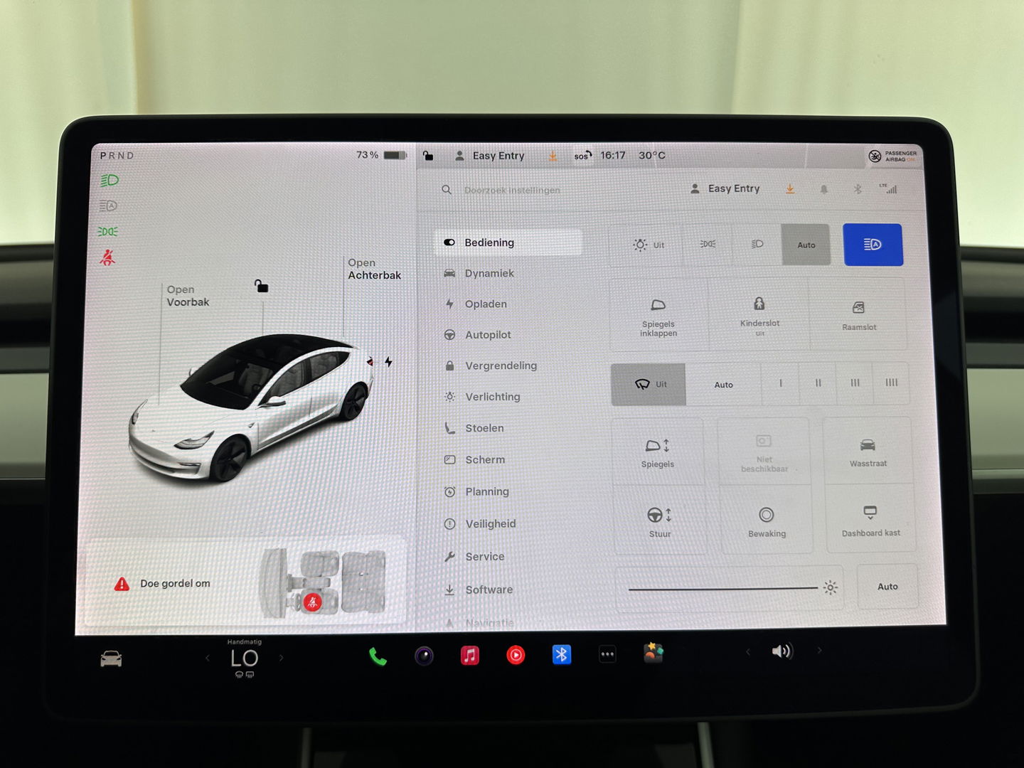 Tesla Model 3 Long Range AWD 75 kWh [ 3-Fase ] (INCL-BTW) Aut. *PANO | AUTO-PILOT | LUXURY-LEATHER | TOWBAR | KEYLESS | FULL-LED | MEMORY-PACK | SURROUND-VIEW | DAB | CARPLAY | DIGI-COCKPIT | LANE-ASSIST | COMFORT-SEATS | 18"ALU*