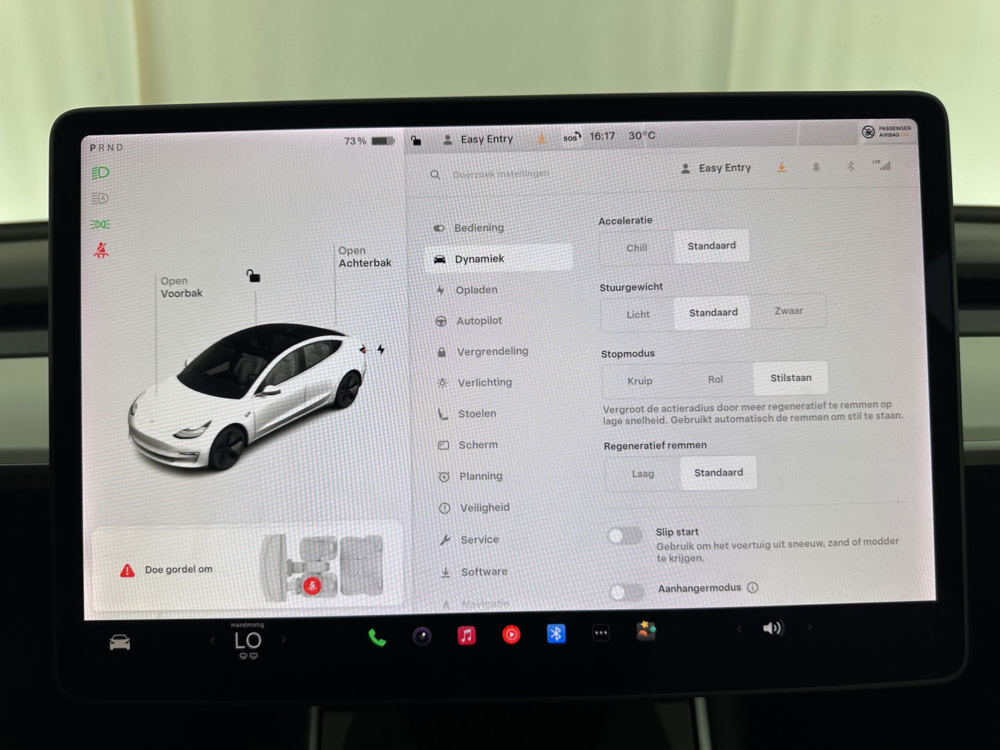 Tesla Model 3 Long Range AWD 75 kWh [ 3-Fase ] (INCL-BTW) Aut. *PANO | AUTO-PILOT | LUXURY-LEATHER | TOWBAR | KEYLESS | FULL-LED | MEMORY-PACK | SURROUND-VIEW | DAB | CARPLAY | DIGI-COCKPIT | LANE-ASSIST | COMFORT-SEATS | 18"ALU*