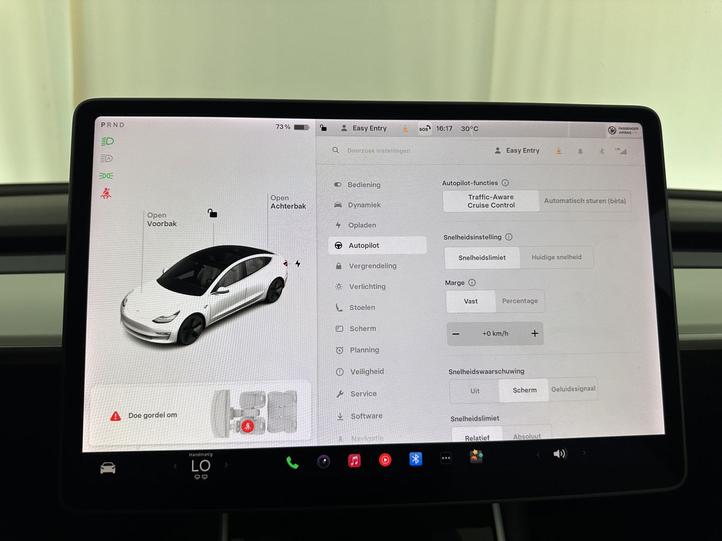 Tesla Model 3 Long Range AWD 75 kWh [ 3-Fase ] (INCL-BTW) Aut. *PANO | AUTO-PILOT | LUXURY-LEATHER | TOWBAR | KEYLESS | FULL-LED | MEMORY-PACK | SURROUND-VIEW | DAB | CARPLAY | DIGI-COCKPIT | LANE-ASSIST | COMFORT-SEATS | 18"ALU*