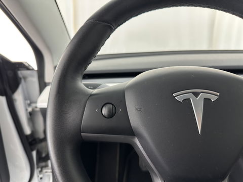 Tesla Model 3 Long Range AWD 75 kWh [ 3-Fase ] (INCL-BTW) Aut. *PANO | AUTO-PILOT | LUXURY-LEATHER | TOWBAR | KEYLESS | FULL-LED | MEMORY-PACK | SURROUND-VIEW | DAB | CARPLAY | DIGI-COCKPIT | LANE-ASSIST | COMFORT-SEATS | 18"ALU*