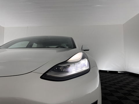 Tesla Model 3 Long Range AWD 75 kWh [ 3-Fase ] (INCL-BTW) Aut. *PANO | AUTO-PILOT | LUXURY-LEATHER | TOWBAR | KEYLESS | FULL-LED | MEMORY-PACK | SURROUND-VIEW | DAB | CARPLAY | DIGI-COCKPIT | LANE-ASSIST | COMFORT-SEATS | 18"ALU*