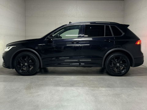 Volkswagen Tiguan 1.5 TSI R-Line Black Style Pano H/K NAP