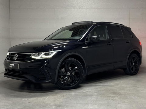 Volkswagen Tiguan 1.5 TSI R-Line Black Style Pano H/K NAP