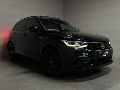 Volkswagen Tiguan 1.5 TSI R-Line Black Style Pano H/K NAP
