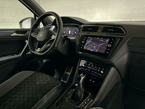 Volkswagen Tiguan 1.5 TSI R-Line Black Style Pano H/K NAP