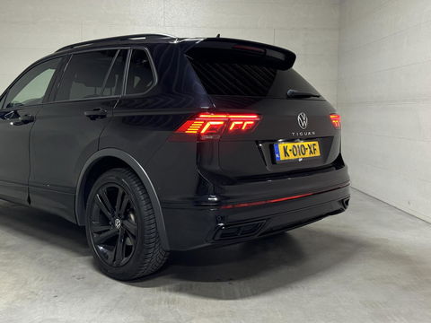 Volkswagen Tiguan 1.5 TSI R-Line Black Style Pano H/K NAP