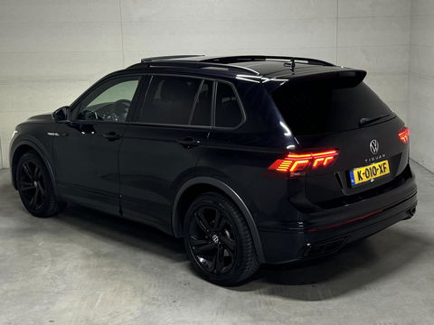 Volkswagen Tiguan 1.5 TSI R-Line Black Style Pano H/K NAP