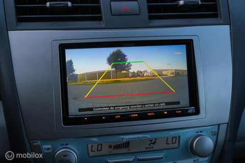 Toyota Camry 2.4 Hybrid automaat | Schuifdak | youngtimer | leder | Camera | Navigatie | DAB |