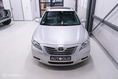 Toyota Camry 2.4 Hybrid automaat | Schuifdak | youngtimer | leder | Camera | Navigatie | DAB |