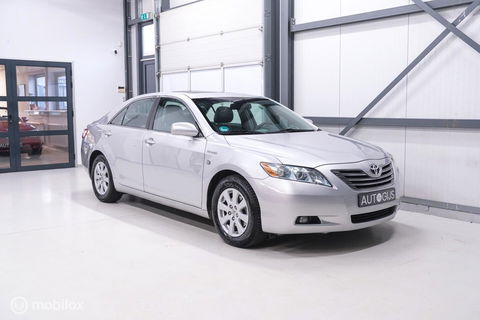 Toyota Camry 2.4 Hybrid automaat | Schuifdak | youngtimer | leder | Camera | Navigatie | DAB |