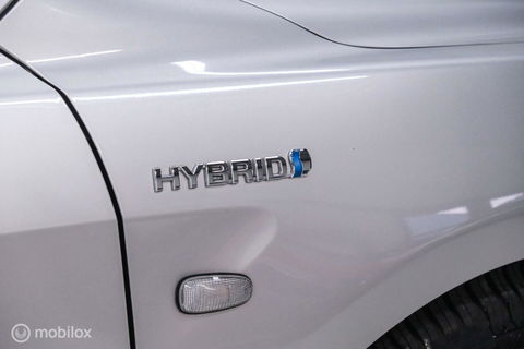 Toyota Camry 2.4 Hybrid automaat | Schuifdak | youngtimer | leder | Camera | Navigatie | DAB |