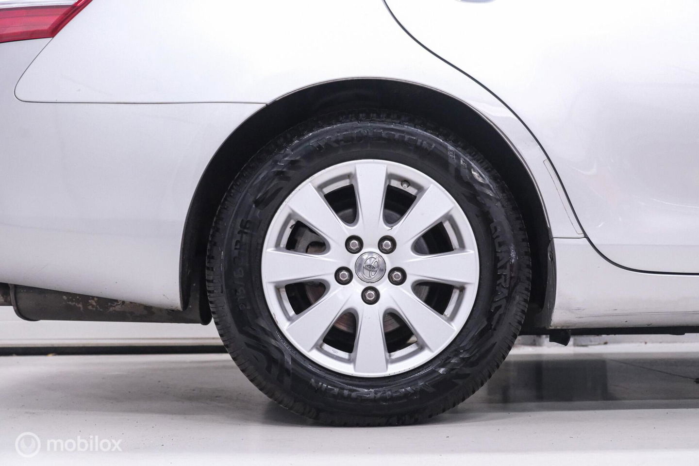 Toyota Camry 2.4 Hybrid automaat | Schuifdak | youngtimer | leder | Camera | Navigatie | DAB |