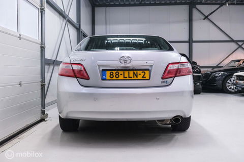 Toyota Camry 2.4 Hybrid automaat | Schuifdak | youngtimer | leder | Camera | Navigatie | DAB |
