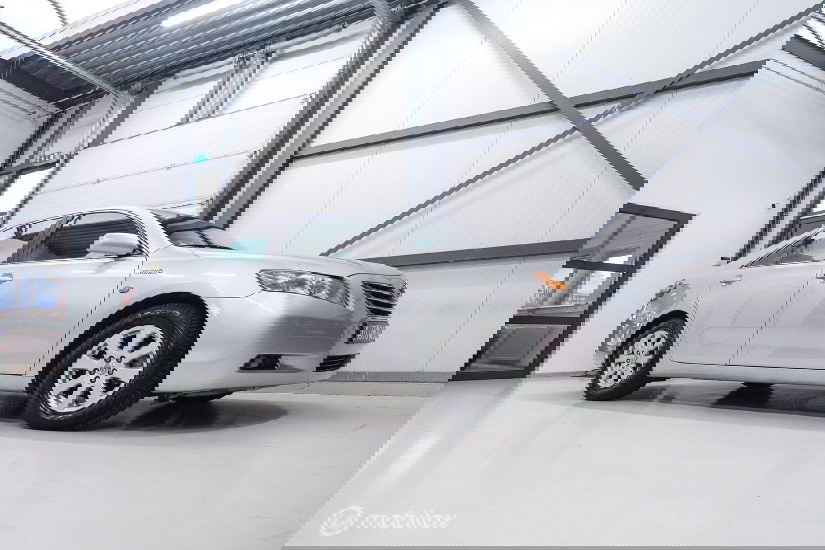 Toyota Camry 2.4 Hybrid automaat | Schuifdak | youngtimer | leder | Camera | Navigatie | DAB |