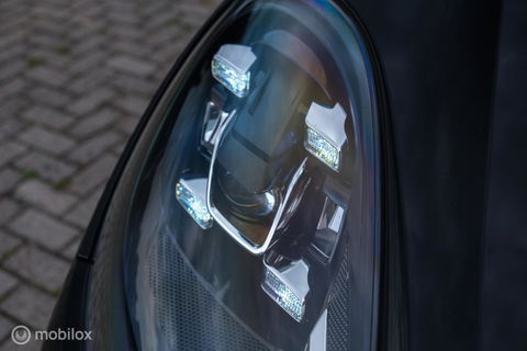 Porsche Cayenne 3.0 S E-Hybrid | Panorama | Trekhaak | Adaptive | Bicolor leder | LED | Memory | Stoelkoeling | NAP NL auto | Dealer onderhouden
