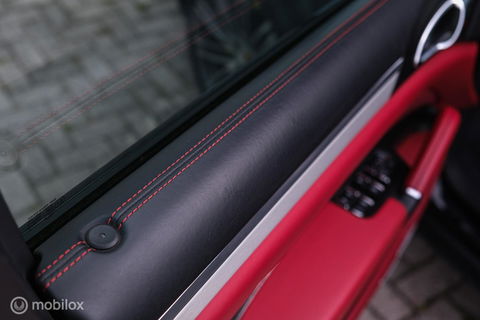 Porsche Cayenne 3.0 S E-Hybrid | Panorama | Trekhaak | Adaptive | Bicolor leder | LED | Memory | Stoelkoeling | NAP NL auto | Dealer onderhouden