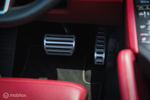 Porsche Cayenne 3.0 S E-Hybrid | Panorama | Trekhaak | Adaptive | Bicolor leder | LED | Memory | Stoelkoeling | NAP NL auto | Dealer onderhouden