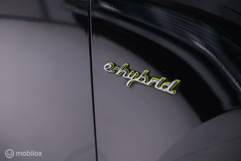 Porsche Cayenne 3.0 S E-Hybrid | Panorama | Trekhaak | Adaptive | Bicolor leder | LED | Memory | Stoelkoeling | NAP NL auto | Dealer onderhouden