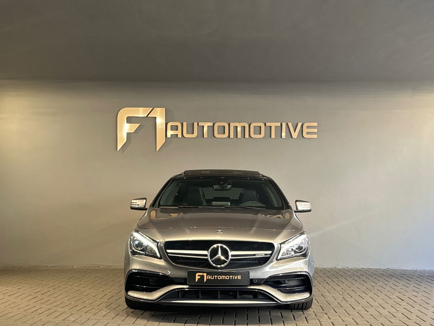 Mercedes-Benz CLA-Klasse AMG 45 4MATIC Pano|Camera|Sfeer|Night