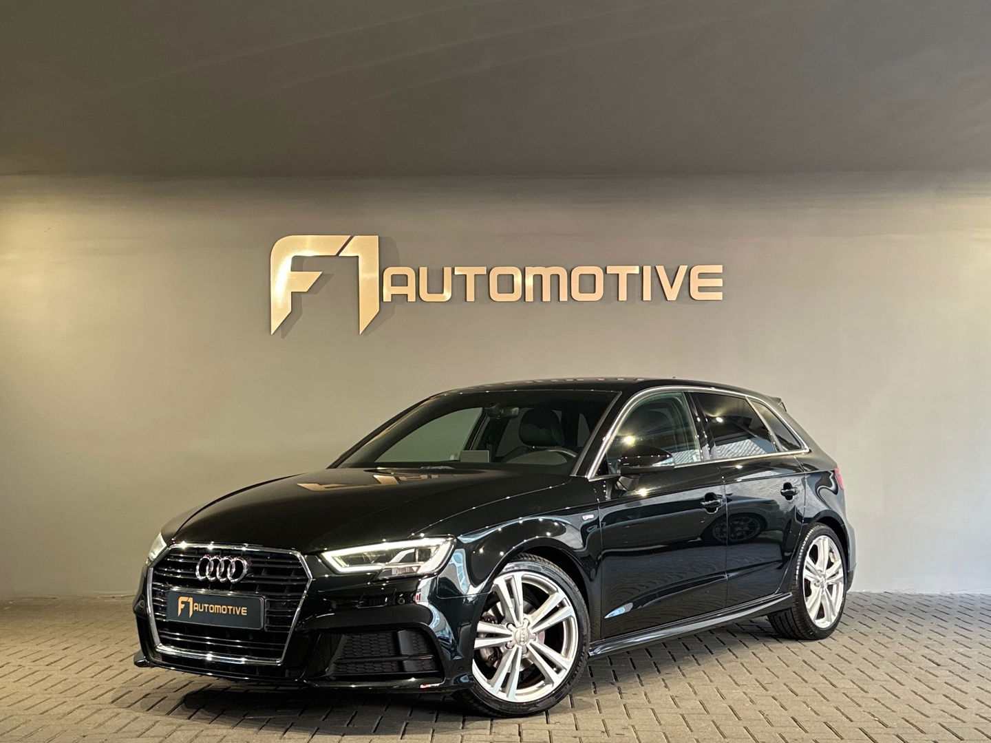 Audi A3 Sportback 35 TFSI CoD 2X S-Line Virtual|NAP|NL Auto