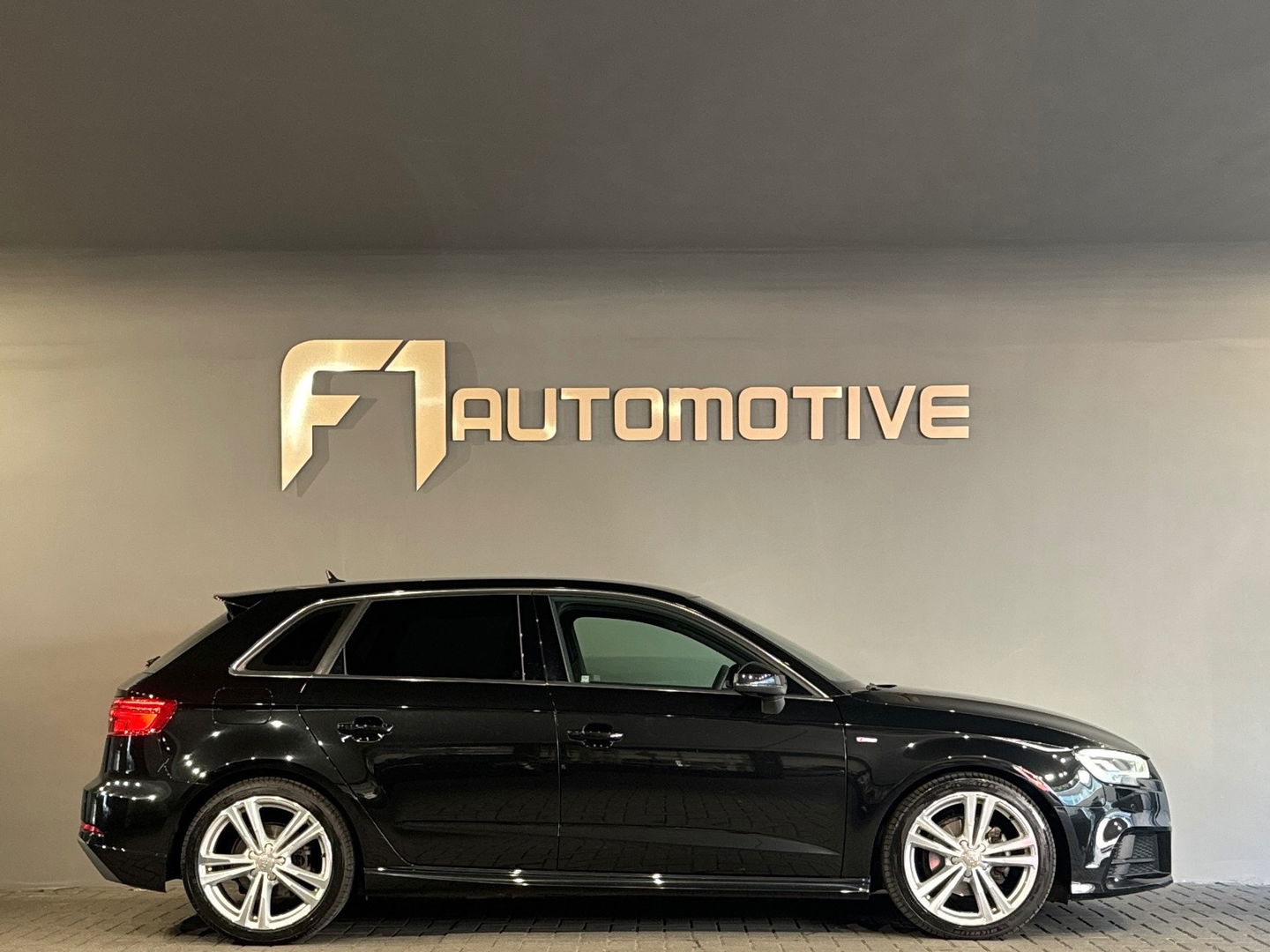 Audi A3 Sportback 35 TFSI CoD 2X S-Line Virtual|NAP|NL Auto