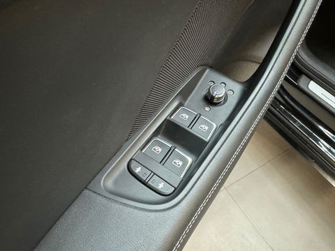 Audi A3 Sportback 35 TFSI CoD 2X S-Line Virtual|NAP|NL Auto