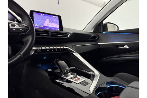 Peugeot 5008 1.2 PureTech 7p Sfeer LED Trekaak 360Camera Virtual Carplay Clima Cruise Navi PDC 19"LMV