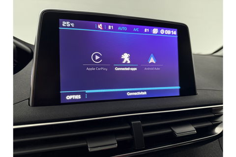 Peugeot 5008 1.2 PureTech 7p Sfeer LED Trekaak 360Camera Virtual Carplay Clima Cruise Navi PDC 19"LMV