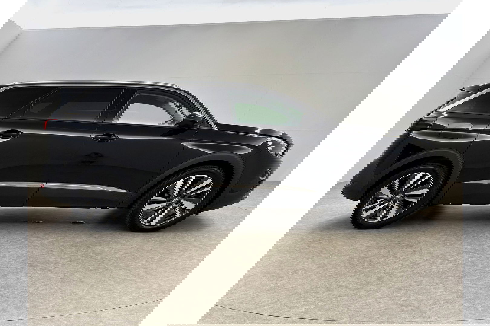 Peugeot 5008 1.2 PureTech 7p Sfeer LED Trekaak 360Camera Virtual Carplay Clima Cruise Navi PDC 19"LMV