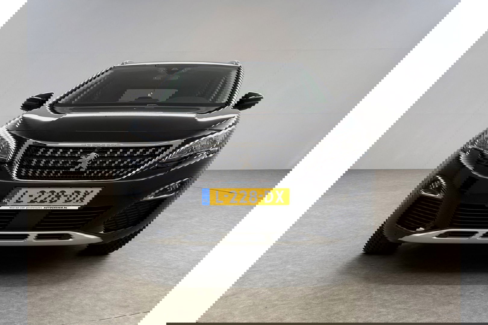 Peugeot 5008 1.2 PureTech 7p Sfeer LED Trekaak 360Camera Virtual Carplay Clima Cruise Navi PDC 19"LMV