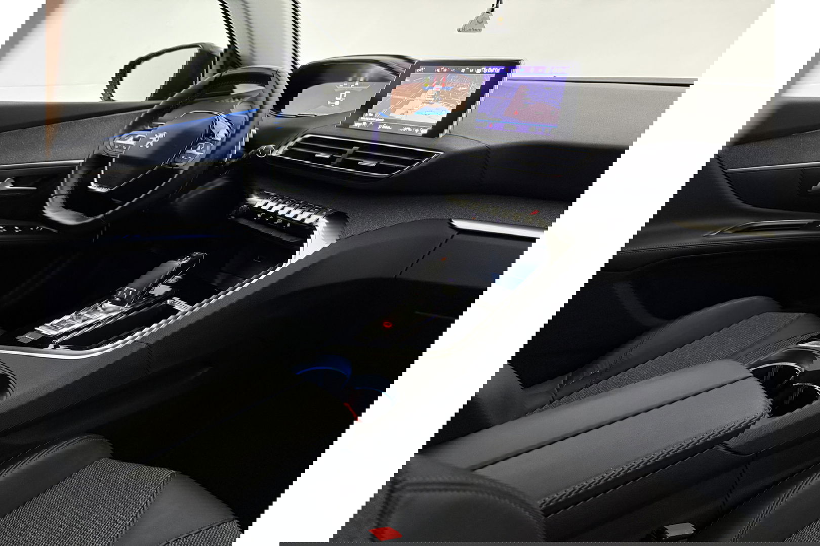 Peugeot 5008 1.2 PureTech 7p Sfeer LED Trekaak 360Camera Virtual Carplay Clima Cruise Navi PDC 19"LMV