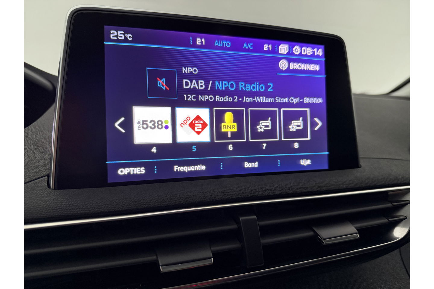 Peugeot 5008 1.2 PureTech 7p Sfeer LED Trekaak 360Camera Virtual Carplay Clima Cruise Navi PDC 19"LMV