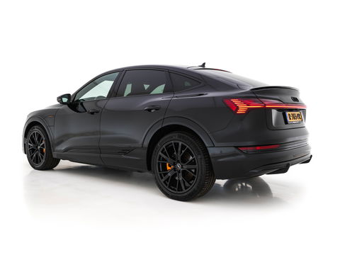Audi e-tron Sportback 55 Quattro S-Line-edition 95 kWh [ 3-Fase ] (INCL-BTW) *DESIGN-LEATHER | FULL-LED | ADAPT.CRUISE | BANG&OLUFSEN-AUDIO | TOP-VIEW | MEMORY-PACK | BLIND-SPOT | KEYLESS | AMBIENT-LIGHT | AIR-SUSPENSION | HEATED-SPORTSEATS | DIGI-COCKPIT |