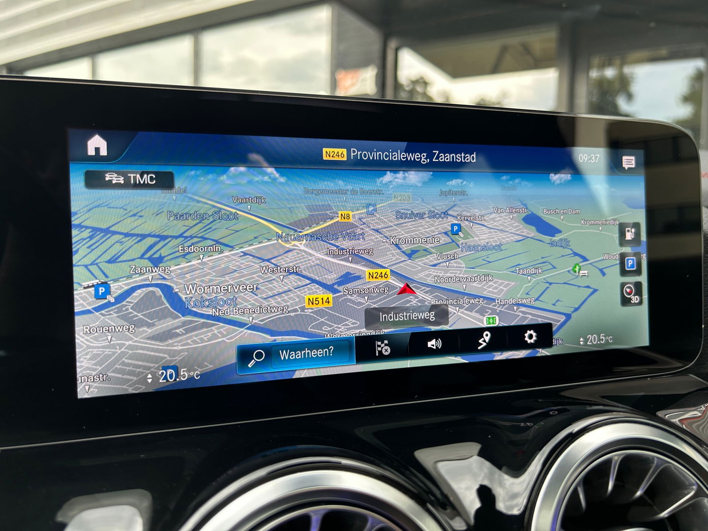 Mercedes-Benz EQA 300 4MATIC AMG 67 kWh|Pano|Memory|Head-Up|360Camera|Keyless|Ambient Light|NL-Auto|228PK