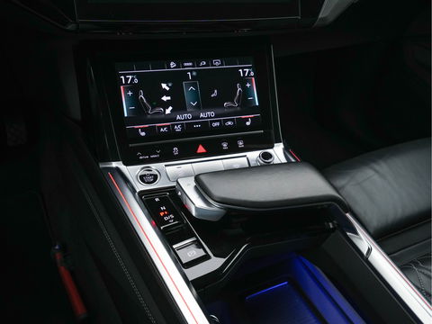 Audi e-tron Sportback 55 Quattro S-Line-edition 95 kWh [ 3-Fase ] (INCL-BTW) *DESIGN-LEATHER | FULL-LED | ADAPT.CRUISE | BANG&OLUFSEN-AUDIO | TOP-VIEW | MEMORY-PACK | BLIND-SPOT | KEYLESS | AMBIENT-LIGHT | AIR-SUSPENSION | HEATED-SPORTSEATS | DIGI-COCKPIT |