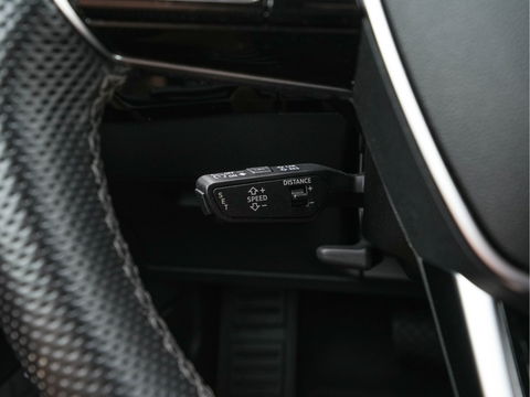Audi e-tron Sportback 55 Quattro S-Line-edition 95 kWh [ 3-Fase ] (INCL-BTW) *DESIGN-LEATHER | FULL-LED | ADAPT.CRUISE | BANG&OLUFSEN-AUDIO | TOP-VIEW | MEMORY-PACK | BLIND-SPOT | KEYLESS | AMBIENT-LIGHT | AIR-SUSPENSION | HEATED-SPORTSEATS | DIGI-COCKPIT |