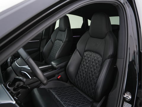 Audi e-tron Sportback 55 Quattro S-Line-edition 95 kWh [ 3-Fase ] (INCL-BTW) *DESIGN-LEATHER | FULL-LED | ADAPT.CRUISE | BANG&OLUFSEN-AUDIO | TOP-VIEW | MEMORY-PACK | BLIND-SPOT | KEYLESS | AMBIENT-LIGHT | AIR-SUSPENSION | HEATED-SPORTSEATS | DIGI-COCKPIT |