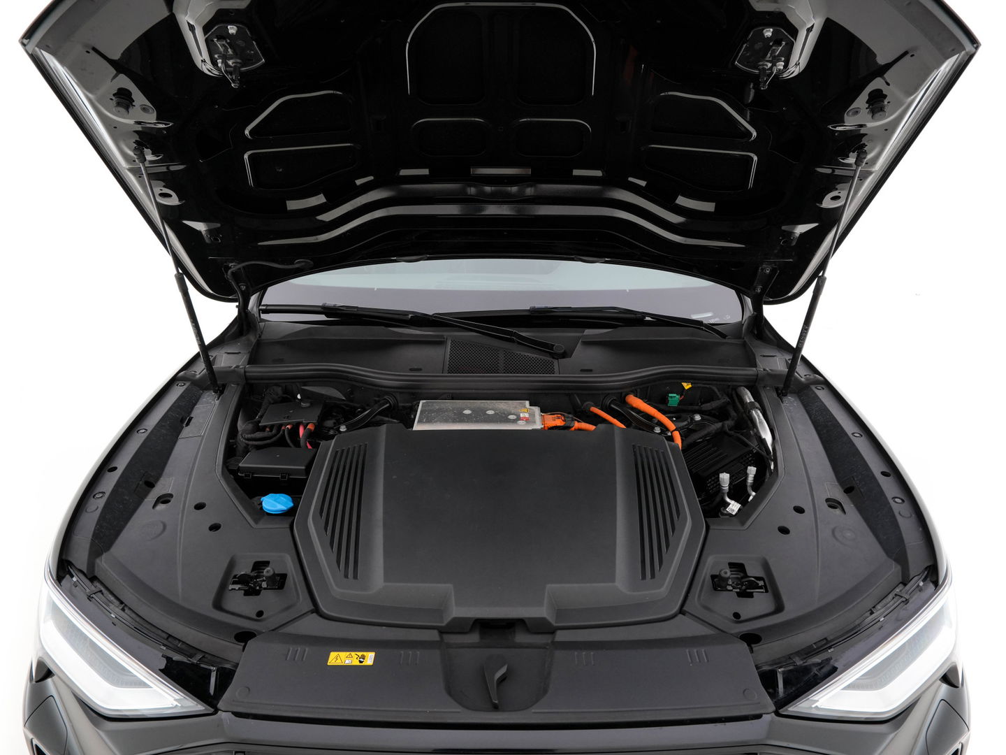 Audi e-tron Sportback 55 Quattro S-Line-edition 95 kWh [ 3-Fase ] (INCL-BTW) *DESIGN-LEATHER | FULL-LED | ADAPT.CRUISE | BANG&OLUFSEN-AUDIO | TOP-VIEW | MEMORY-PACK | BLIND-SPOT | KEYLESS | AMBIENT-LIGHT | AIR-SUSPENSION | HEATED-SPORTSEATS | DIGI-COCKPIT |
