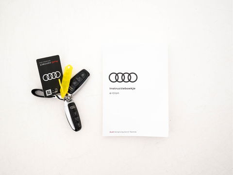 Audi e-tron Sportback 55 Quattro S-Line-edition 95 kWh [ 3-Fase ] (INCL-BTW) *DESIGN-LEATHER | FULL-LED | ADAPT.CRUISE | BANG&OLUFSEN-AUDIO | TOP-VIEW | MEMORY-PACK | BLIND-SPOT | KEYLESS | AMBIENT-LIGHT | AIR-SUSPENSION | HEATED-SPORTSEATS | DIGI-COCKPIT |