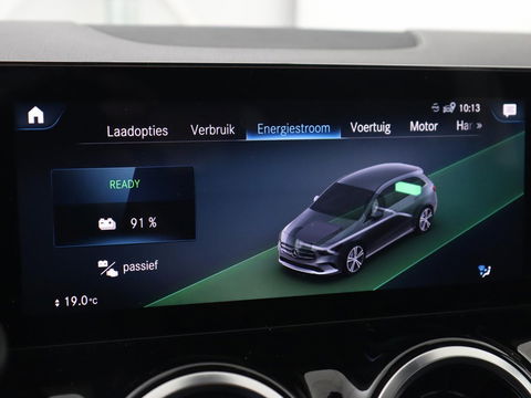 Mercedes-Benz B-Klasse 250e Style | Stoelventilatie | Panoramadak | Massage | Leder | Trekhaak | Carplay | Adaptive cruise | Stuurverwarming | Widescreen | Park Assist | Camera | Navigatie | Memory | PHEV | Plug In