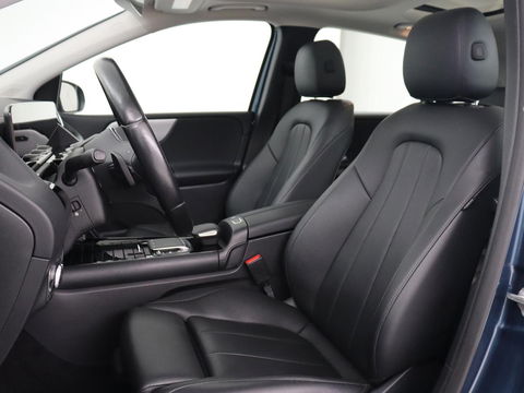 Mercedes-Benz B-Klasse 250e Style | Stoelventilatie | Panoramadak | Massage | Leder | Trekhaak | Carplay | Adaptive cruise | Stuurverwarming | Widescreen | Park Assist | Camera | Navigatie | Memory | PHEV | Plug In