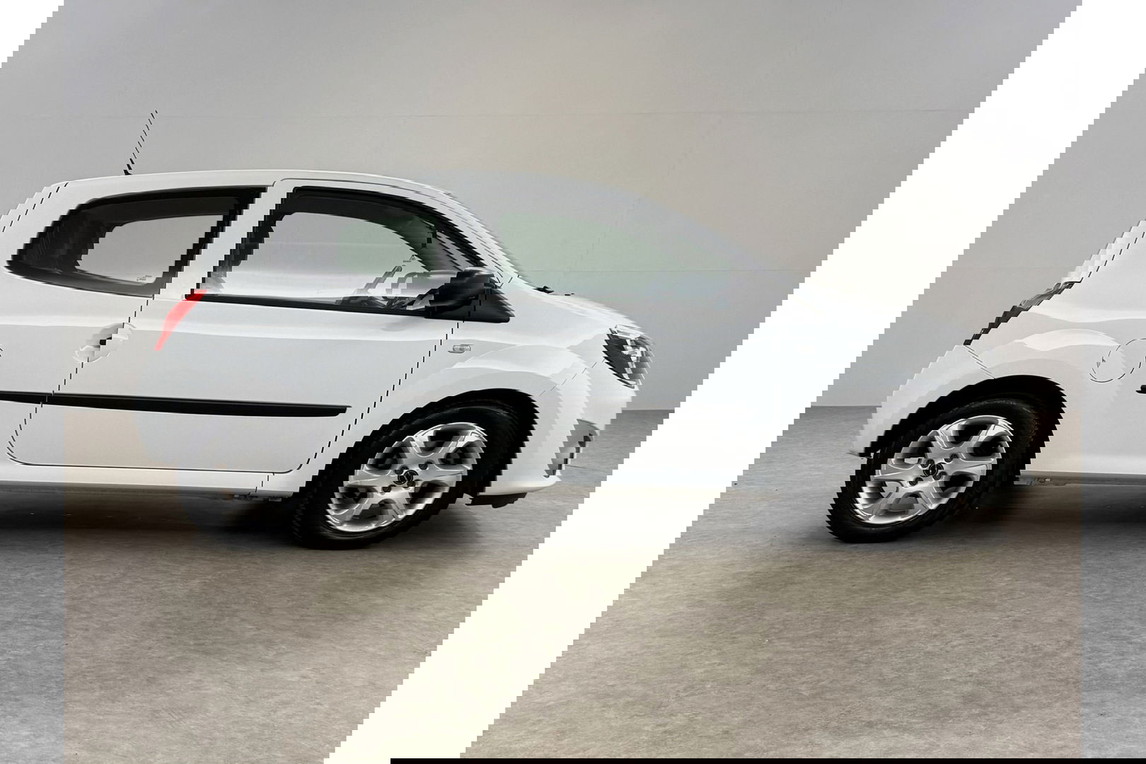 Renault Twingo 1.2-16V Authentique | APK tot 06-2026 | Airco 15"LMV Elektr-Ramen
