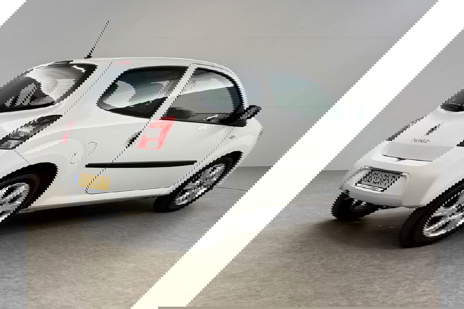 Renault Twingo 1.2-16V Authentique | APK tot 06-2026 | Airco 15"LMV Elektr-Ramen
